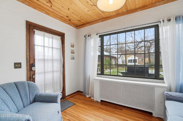 2356 Secor Road, Toledo, OH 43606