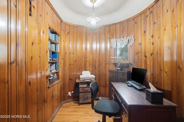 2356 Secor Road, Toledo, OH 43606