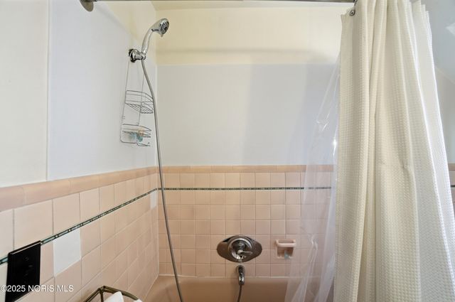 2356 Secor Road, Toledo, OH 43606