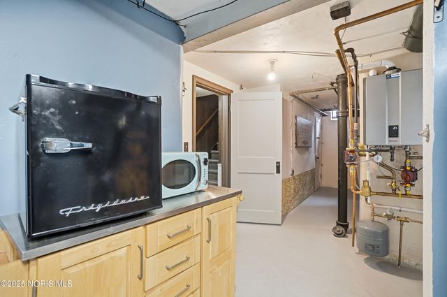 2356 Secor Road, Toledo, OH 43606