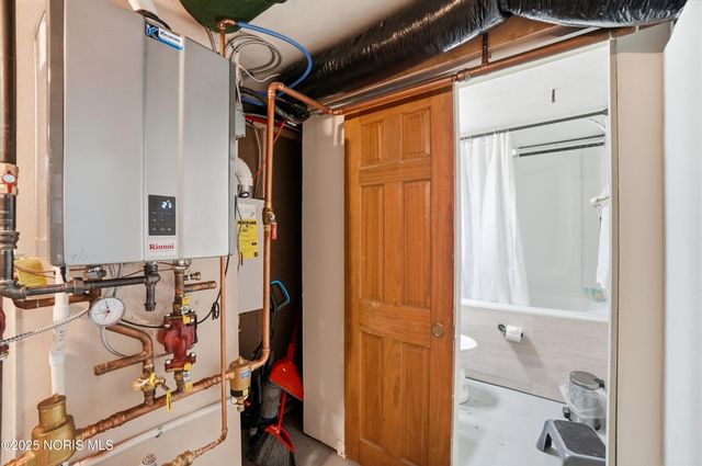 2356 Secor Road, Toledo, OH 43606