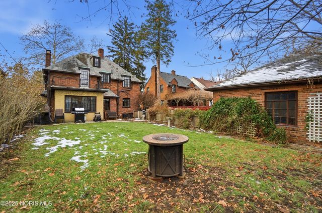 2356 Secor Road, Toledo, OH 43606