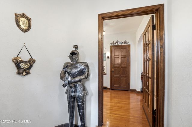 2356 Secor Road, Toledo, OH 43606