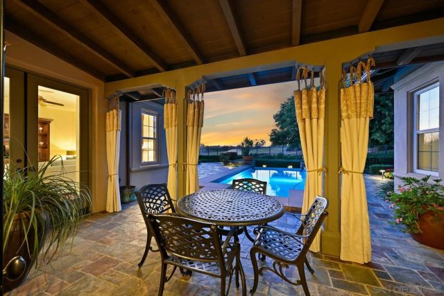 7936 Entrada De Luz W, San Diego, CA 92127