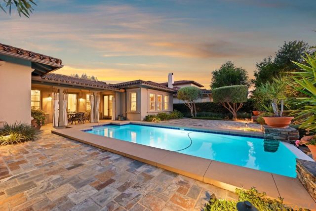 7936 Entrada De Luz W, San Diego, CA 92127