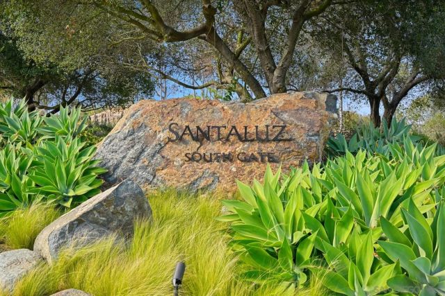 7936 Entrada De Luz W, San Diego, CA 92127