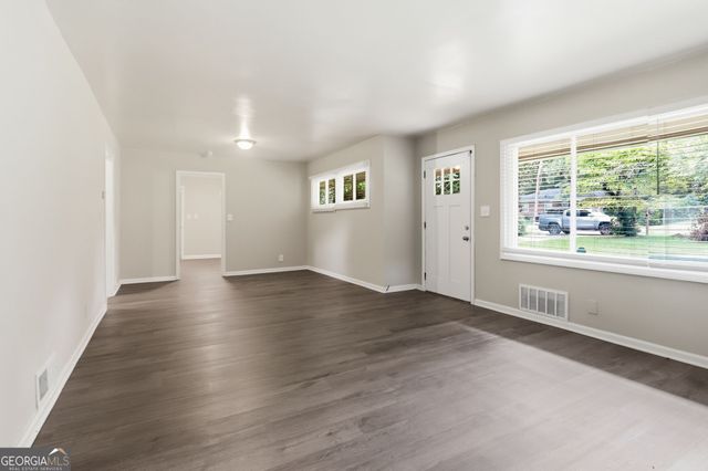 2318 Ousley Court, Decatur, GA 30032