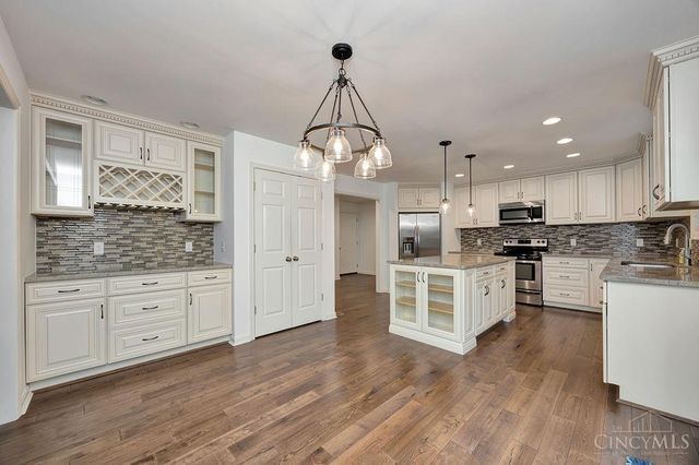 5379 Rentschler Estates Drive, Fairfield Twp, OH 45011