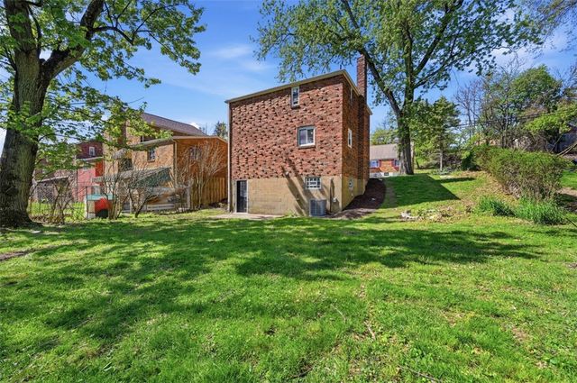 115 Quail Drive, Penn Hills, PA 15235