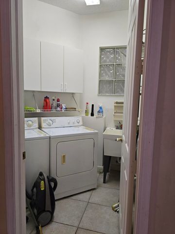 6846 Fairway Lakes Drive, Boynton Beach, FL 33472