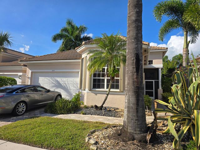 6846 Fairway Lakes Drive, Boynton Beach, FL 33472