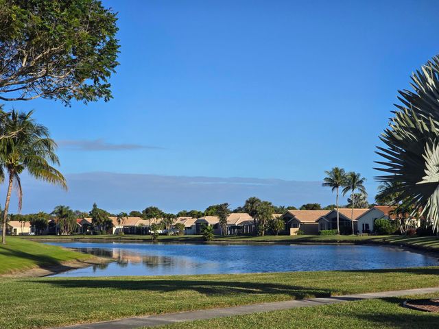6846 Fairway Lakes Drive, Boynton Beach, FL 33472