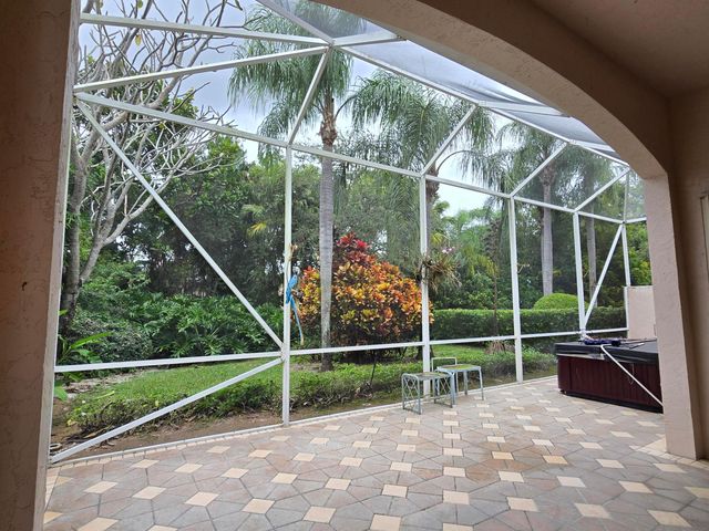 6846 Fairway Lakes Drive, Boynton Beach, FL 33472