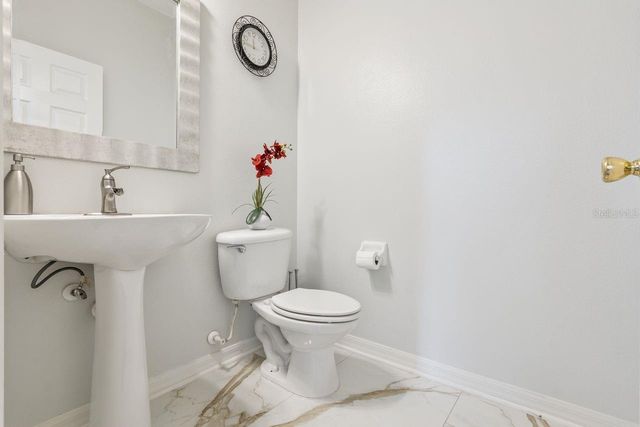 7408 WINDING LAKE CIRCLE, Oviedo, FL 32765