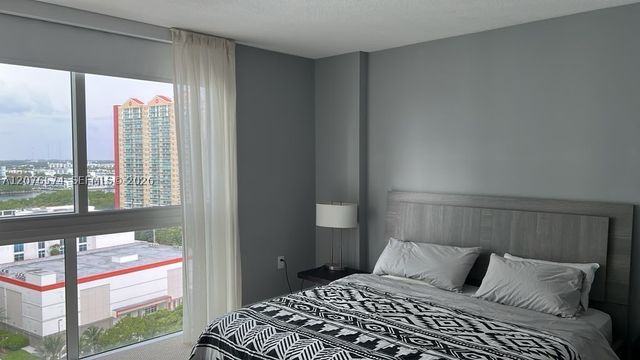 250 Sunny Isles Blvd 3-1403, Sunny Isles Beach, FL 33160