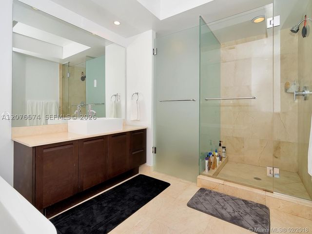 250 Sunny Isles Blvd 3-1403, Sunny Isles Beach, FL 33160