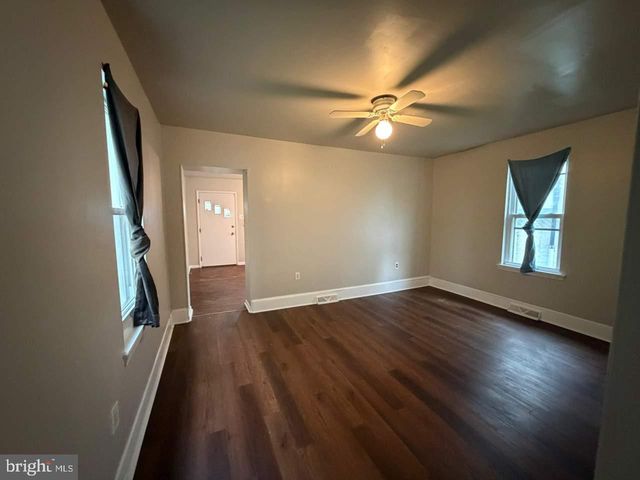 135 9TH ST, Brookhaven, PA 19015