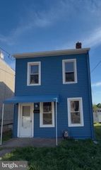 135 9TH ST, Brookhaven, PA 19015