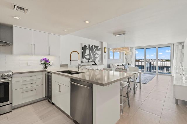 800 SE 20th Avenue 809, Deerfield Beach, FL 33441