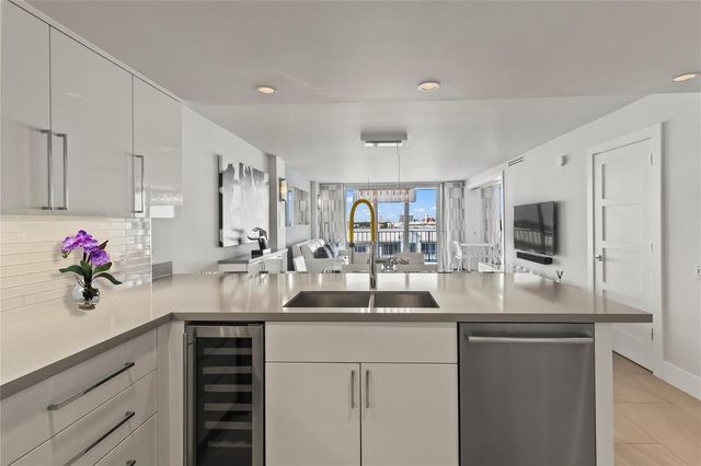 800 SE 20th Avenue 809, Deerfield Beach, FL 33441