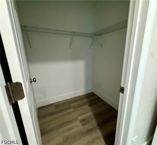 2200 51st TER SW, Naples, FL 34116
