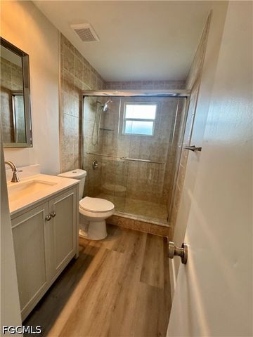 2200 51st TER SW, Naples, FL 34116