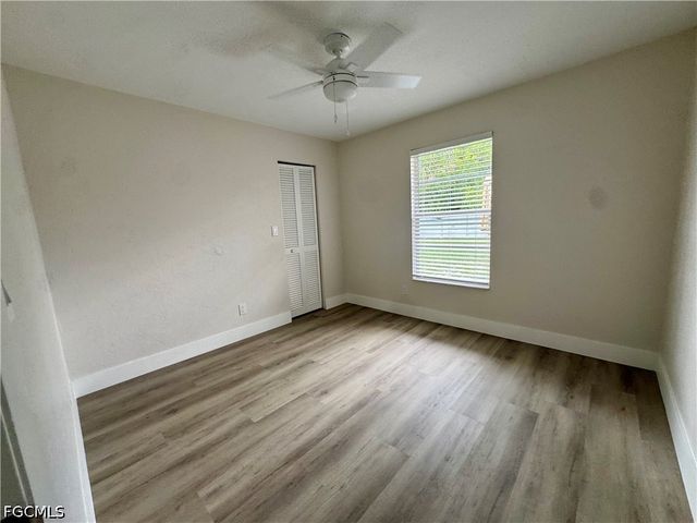 2200 51st TER SW, Naples, FL 34116