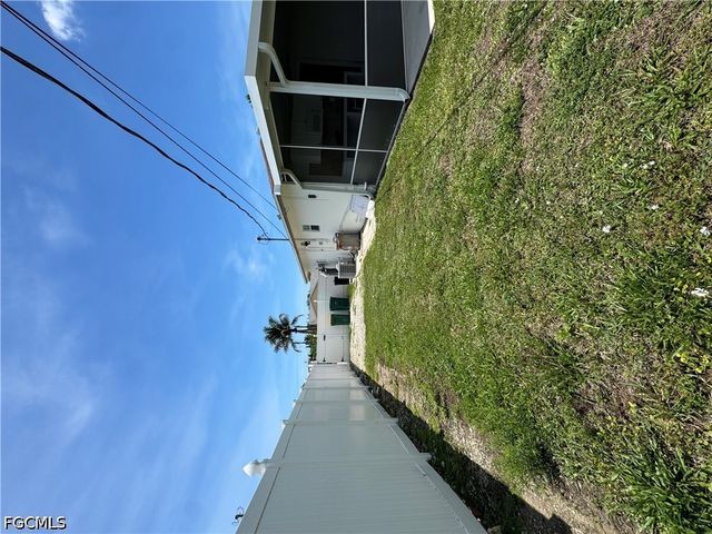 2200 51st TER SW, Naples, FL 34116
