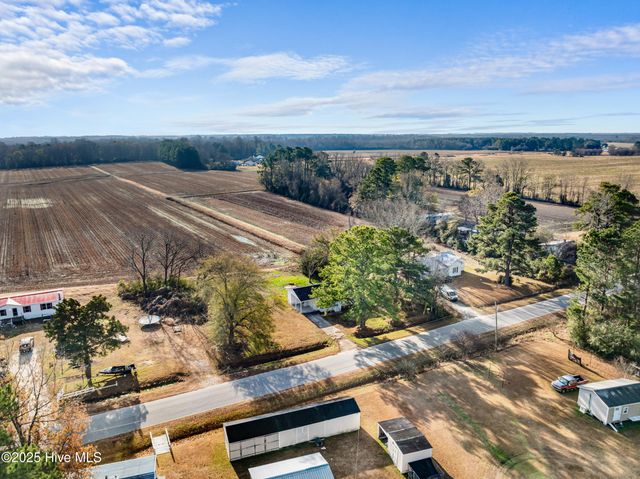 2685 Railroad Street, Farmville, NC 27828