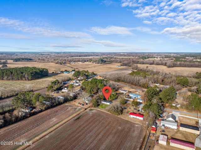 2685 Railroad Street, Farmville, NC 27828