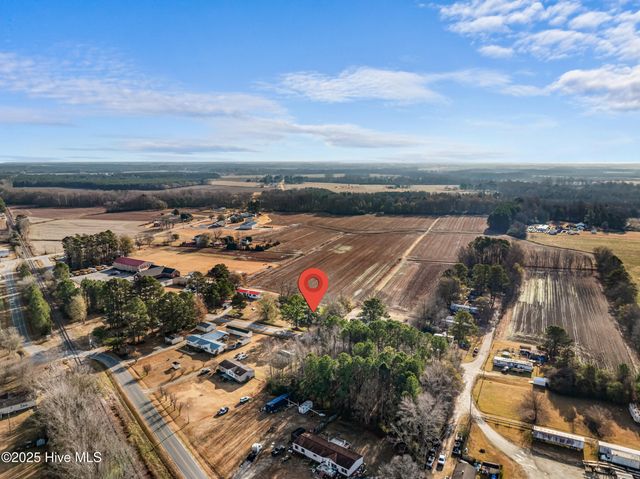 2685 Railroad Street, Farmville, NC 27828