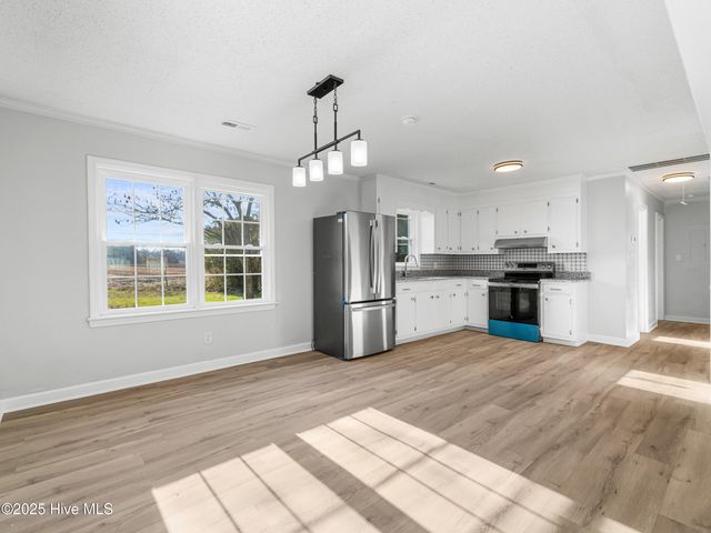 2685 Railroad Street, Farmville, NC 27828