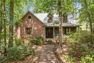 3732 Hillcrest Street, Hope Mills, NC 28348