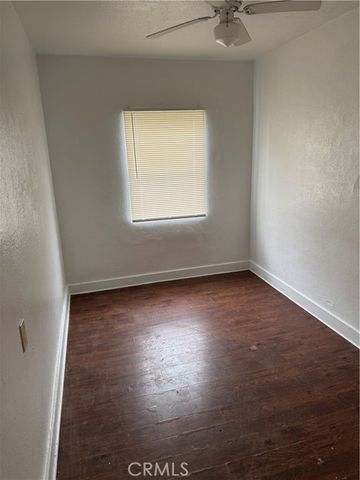 1636 Pacific, Long Beach, CA 90813