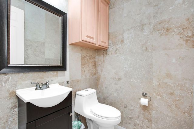 168 Lake Point C103 Boulevard, Conroe, TX 77356