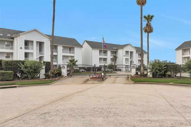 168 Lake Point C103 Boulevard, Conroe, TX 77356