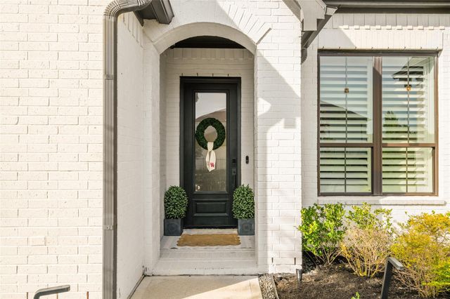 60 Venetia Grove Drive, Tomball, TX 77375