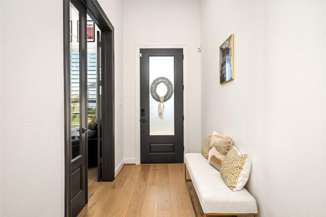 60 Venetia Grove Drive, Tomball, TX 77375