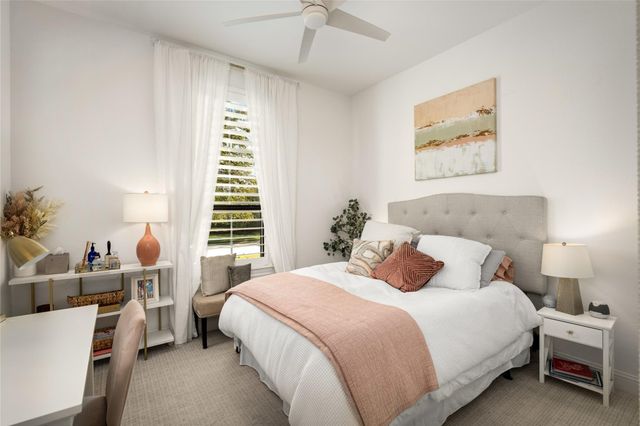 60 Venetia Grove Drive, Tomball, TX 77375