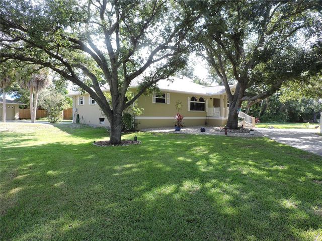 905 COLONIAL ROAD, Venice, FL 34293