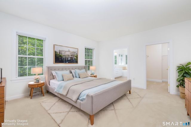 9 Ashton Circle, Simsbury, CT 06070