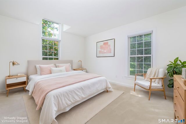 9 Ashton Circle, Simsbury, CT 06070
