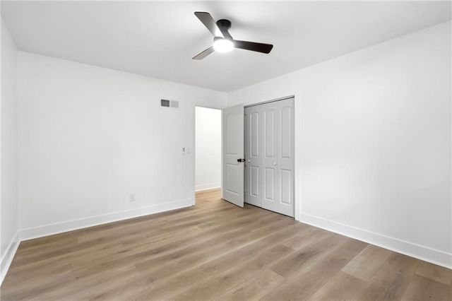 10131 Linden Street, Overland Park, KS 66207