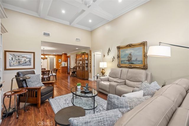 5249 Duenas, Laguna Woods, CA 92637