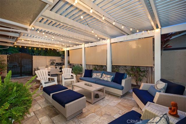 5249 Duenas, Laguna Woods, CA 92637