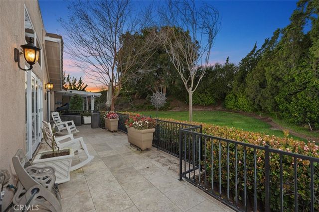 5249 Duenas, Laguna Woods, CA 92637