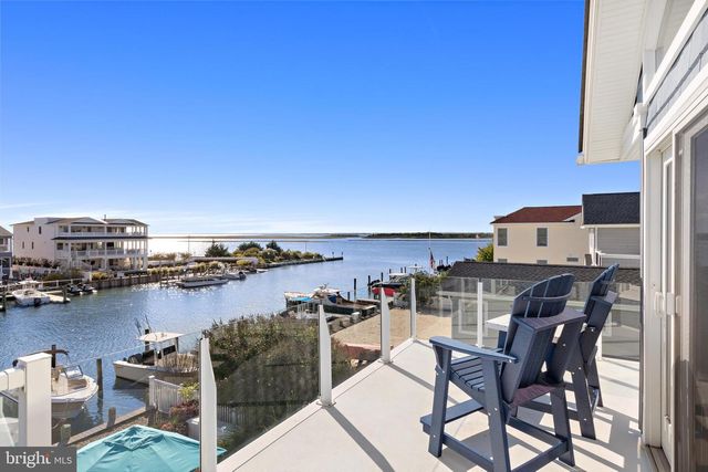 359 W 12TH ST, Ship Bottom, NJ 08008