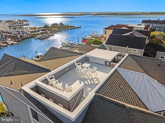 359 W 12TH ST, Ship Bottom, NJ 08008