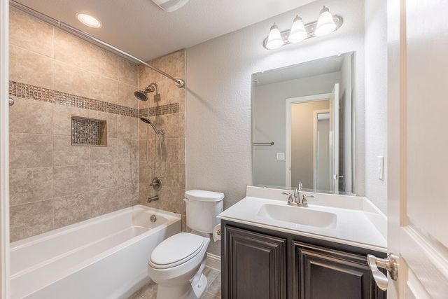 1008 Snowbird Drive, Little Elm, TX 75068