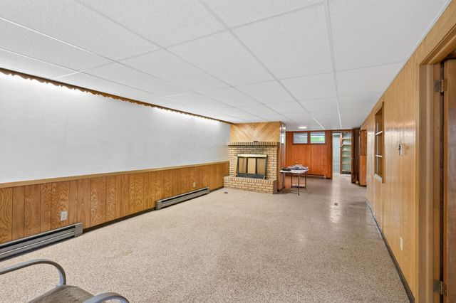 6801 Orchard Avenue N, Brooklyn Center, MN 55429